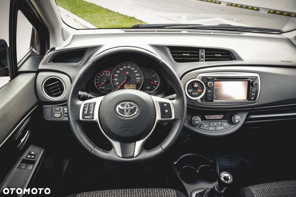 Toyota Yaris - 27