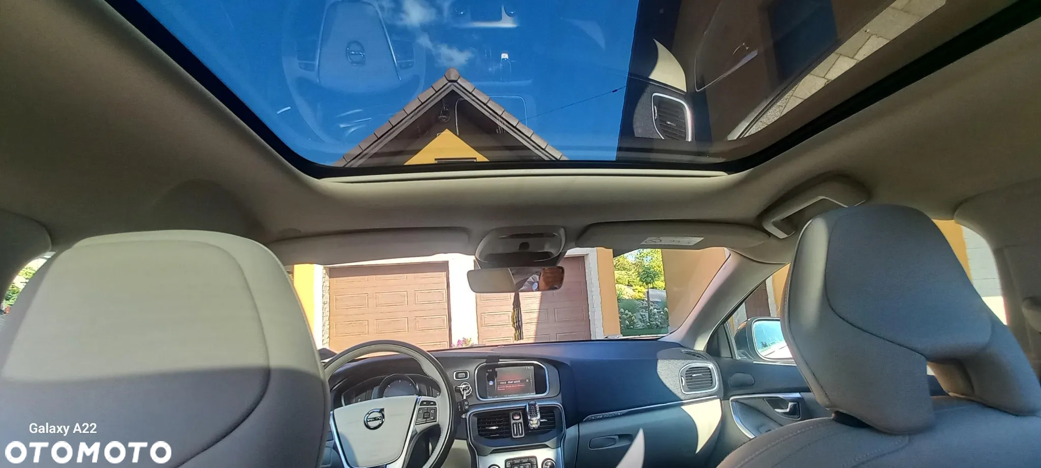 Volvo V40 D3 Drive-E Momentum - 25