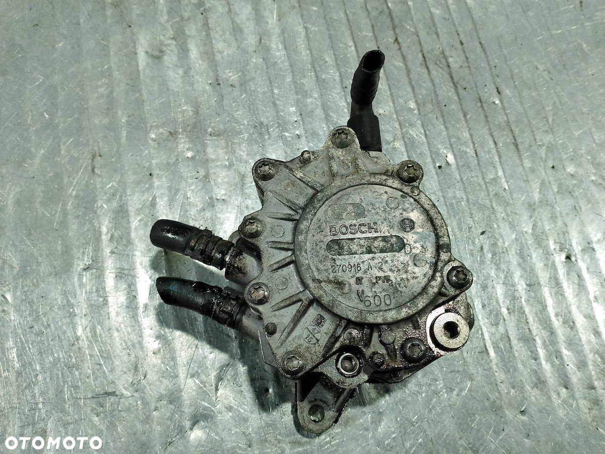 POMPA VACUM VW PASSAT B6 2.0 TDI 16V - 1