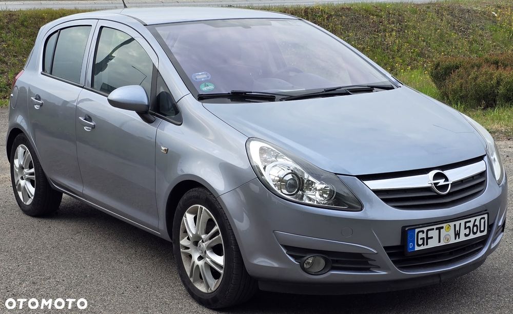 Opel Corsa 1.4 16V Edition - 1