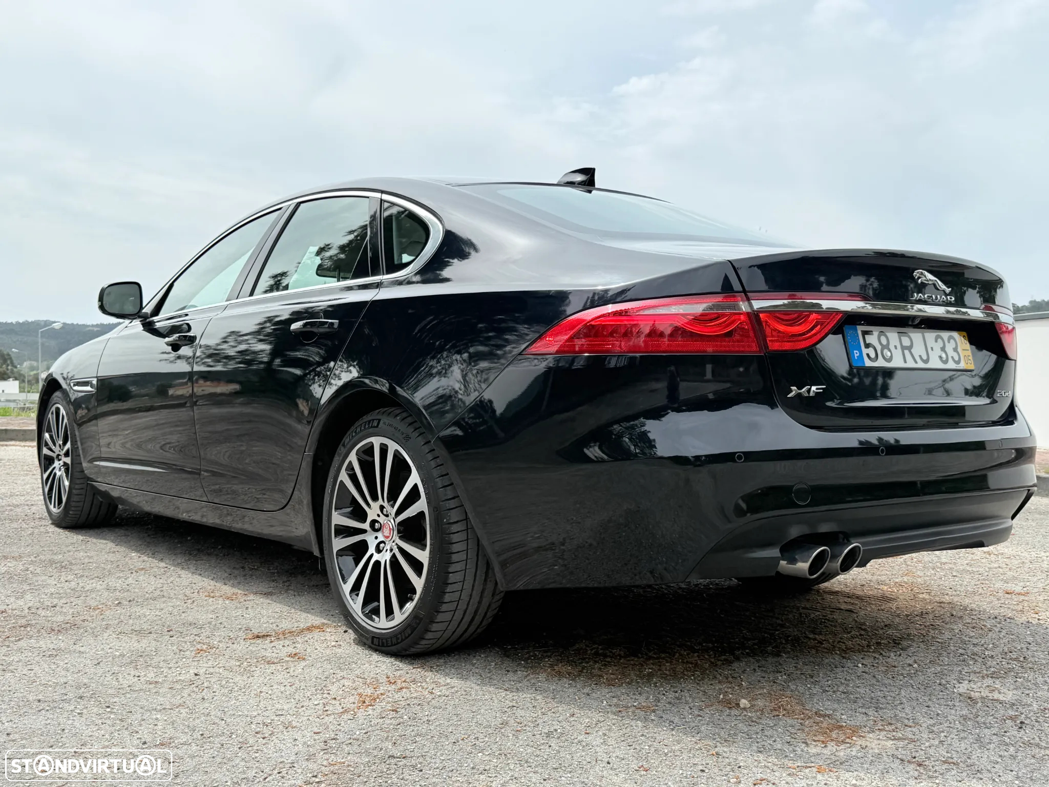 Jaguar XF 2.0 D Prestige Aut. - 16