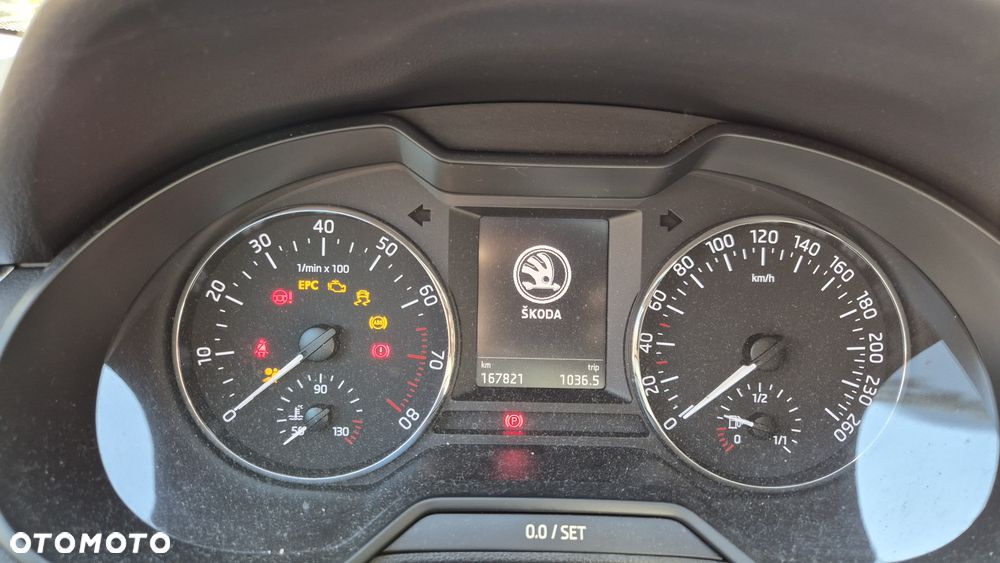 Skoda Octavia - 8