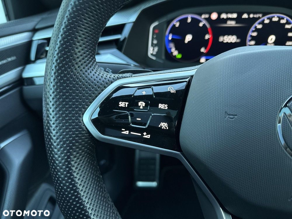 Volkswagen Arteon Shooting Brake 2.0 TDI 4Motion R-Line DSG - 19