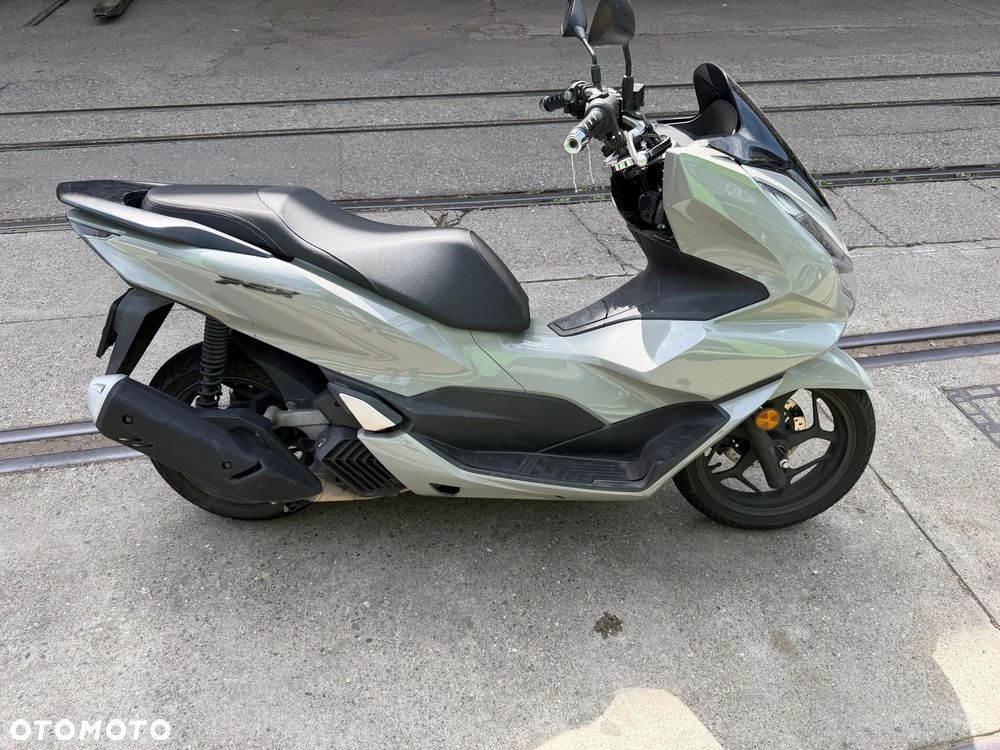 Honda PCX - 1