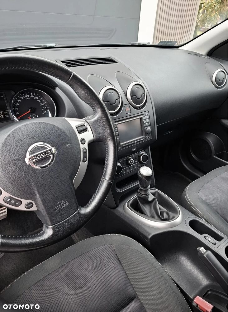 Nissan Qashqai 2.0 Tekna - 11