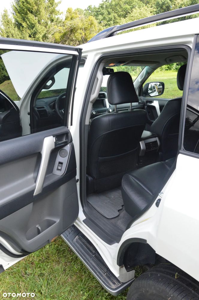 Toyota Land Cruiser LC 3.0 D-4D Prestige - 14