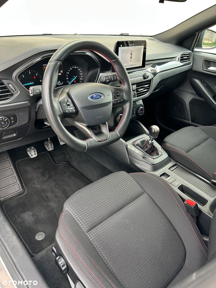 Ford Focus 2.0 EcoBlue ST-Line - 12