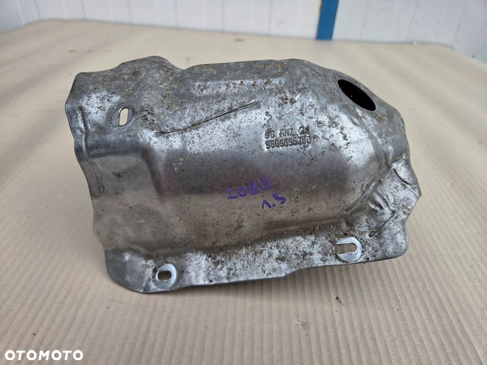 Osłona termiczna katalizatora 1.5 BLUEHDI  Peugeot 208 II     9809695280 - 1
