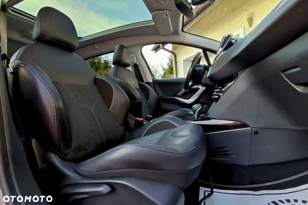 Peugeot 2008 PureTech 110 Stop&Start EAT6 Crossway - 13