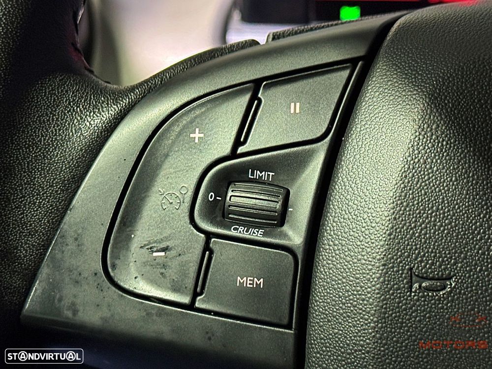 Citroën C4 Cactus 1.2 PureTech Shine EAT6 - 22