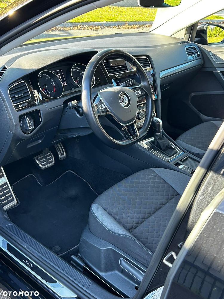 Volkswagen Golf - 7