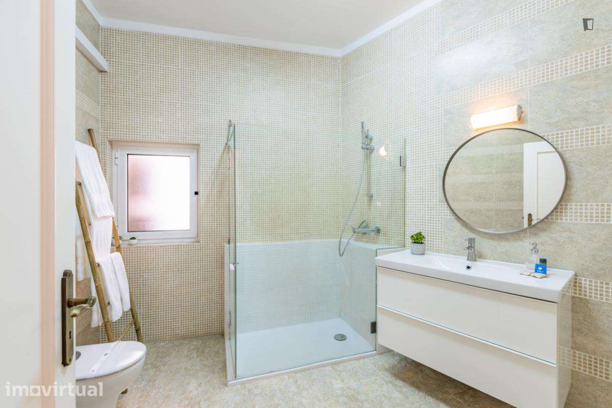 Apartamento com 3 quartos - localizado em Sé Porto - Grande imagem: 2/41