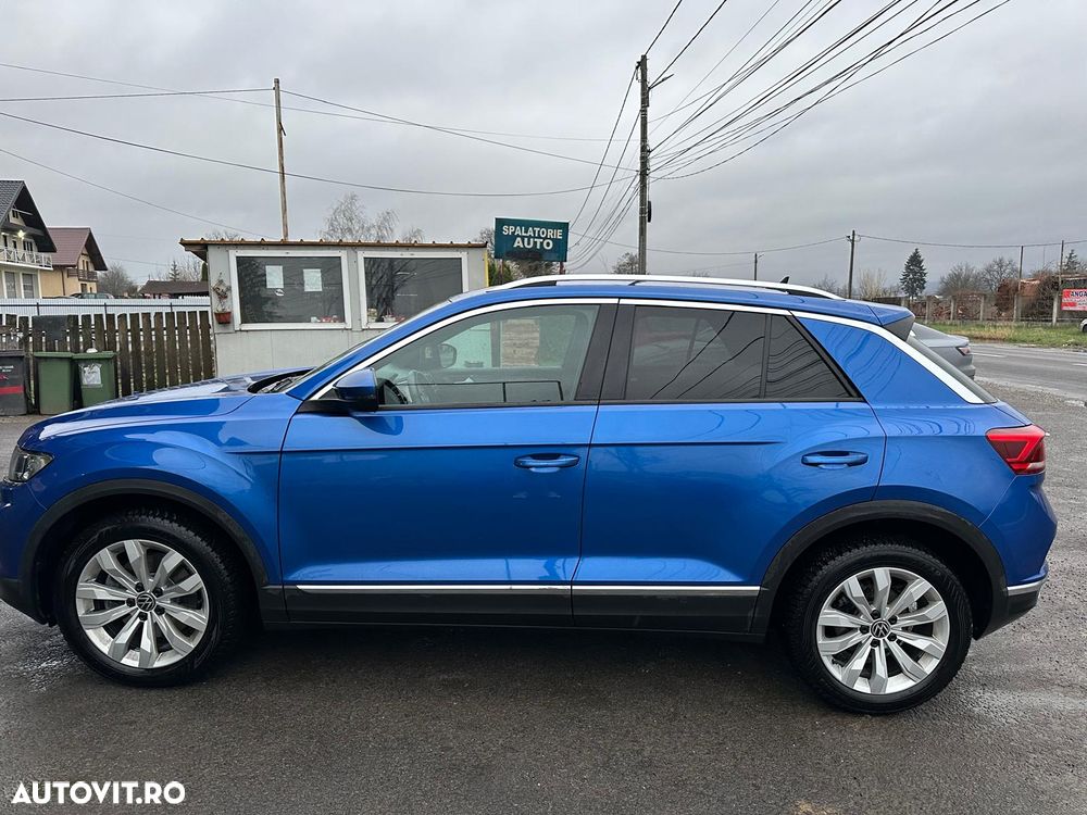 Volkswagen T-Roc - 7