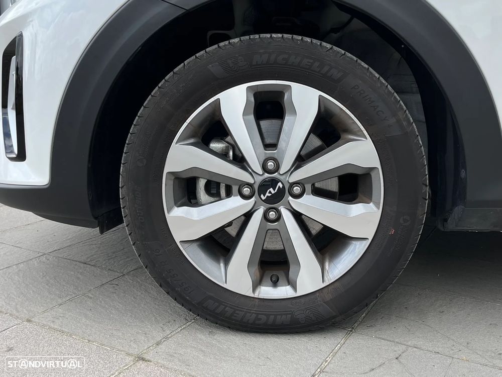 Kia Stonic 1.2 Dynamic - 3
