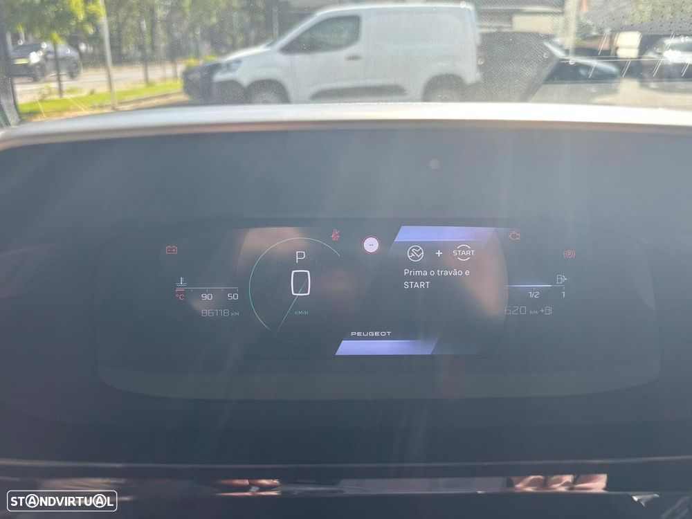 Peugeot 308 SW 1.5 BlueHDi GT EAT8 - 30