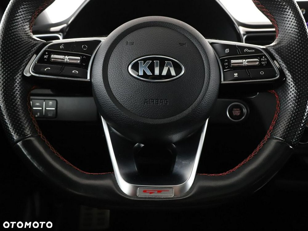 Kia ProCeed 1.6 T-GDI GT DCT - 22