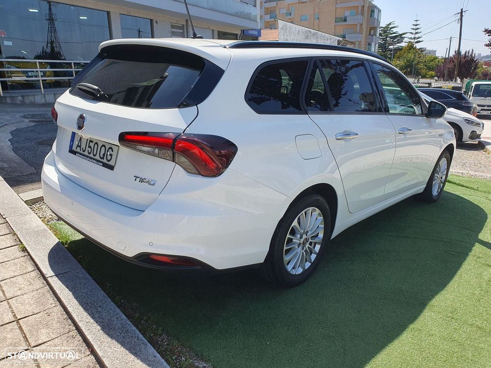 Fiat Tipo Station Wagon 1.0 GSE T3 Life - 24