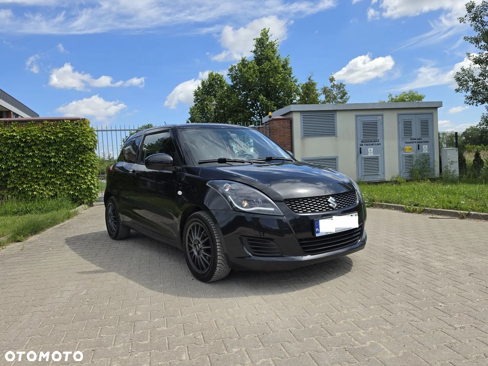 Suzuki Swift 1.3 Sunlight Edition - 12