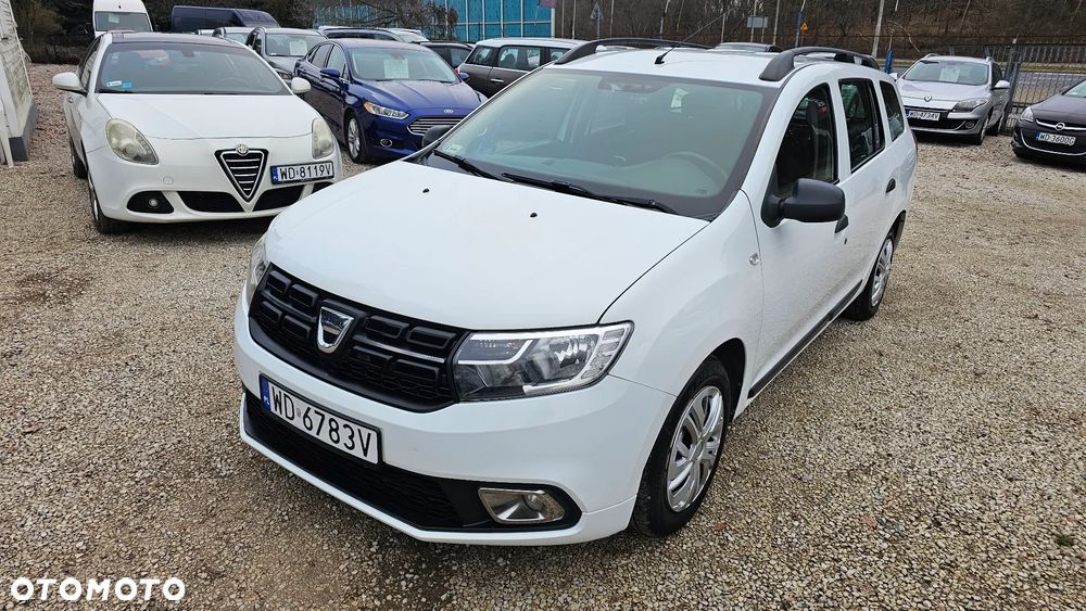 Dacia Logan 1.2 16V Laureate EU6 - 1