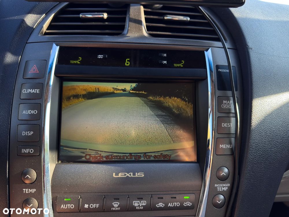 Lexus ES - 20