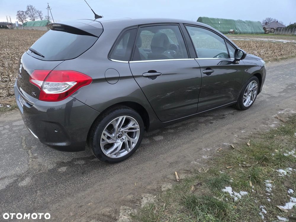 Citroën C4 HDi 150 Exclusive - 3