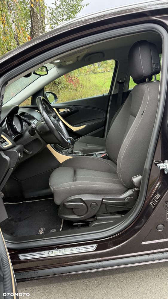 Opel Astra - 28