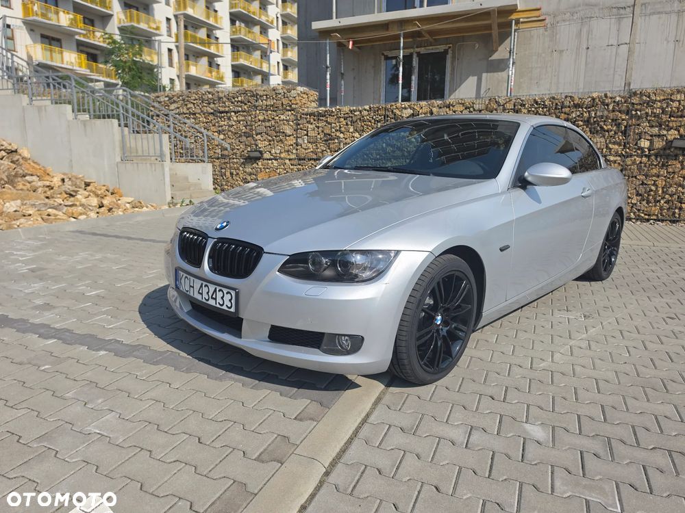 BMW Seria 3 320i - 1