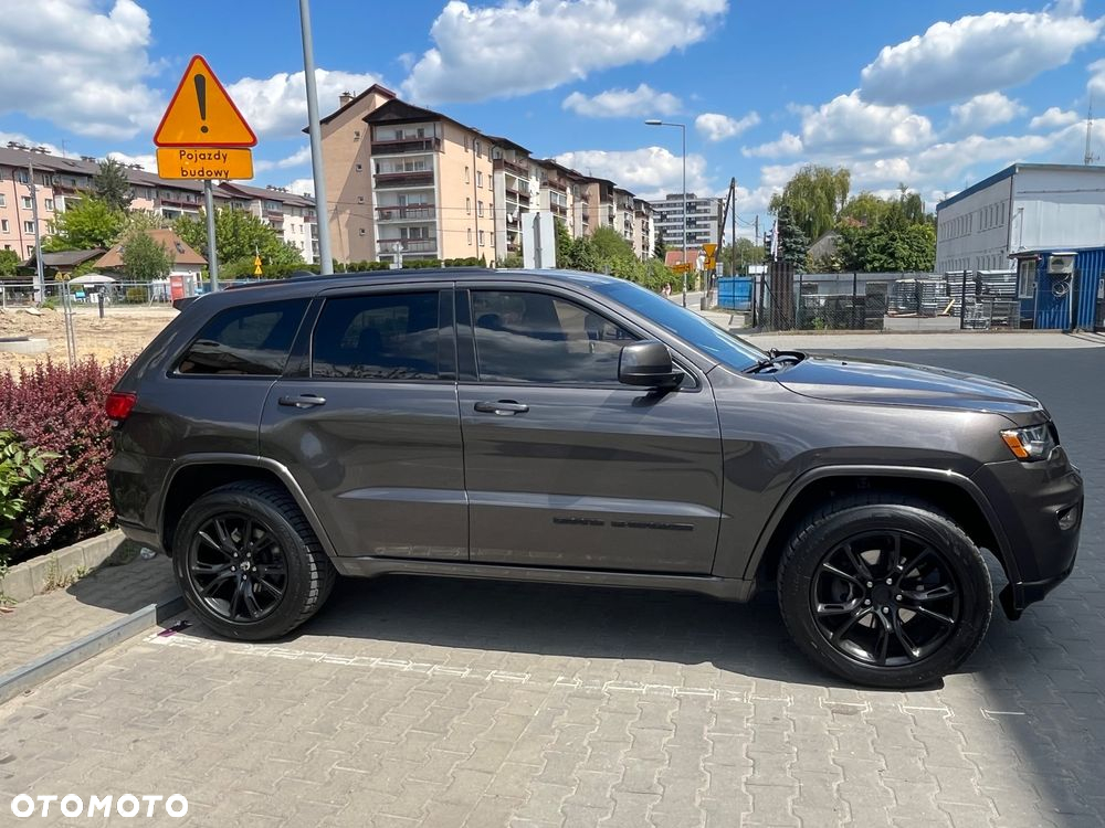 Jeep Grand Cherokee 3.6 V6 Laredo - 3