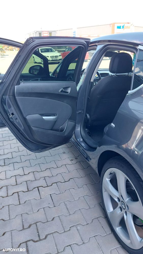 Opel Astra 1.7 CDTI - 8