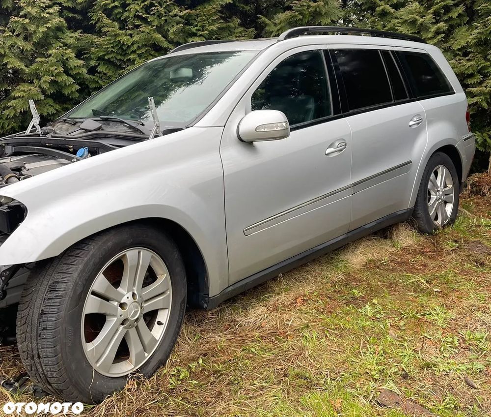 Mercedes-Benz GL - 7