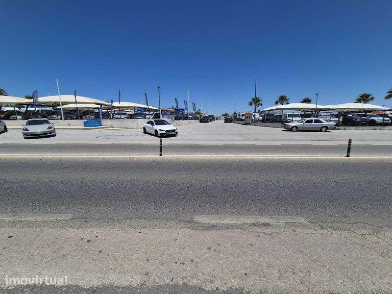 Arrendo Terreno / Armazém 76m2 EN125 Guia Albufeira - Grande imagem: 5/5