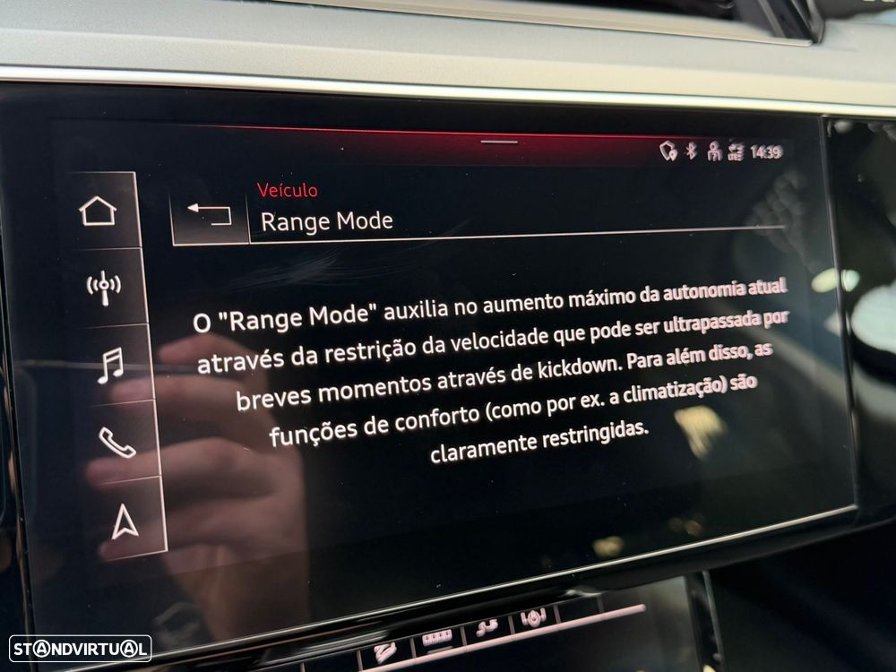 Audi Q8 e-Tron 55 quattro Advanced - 48