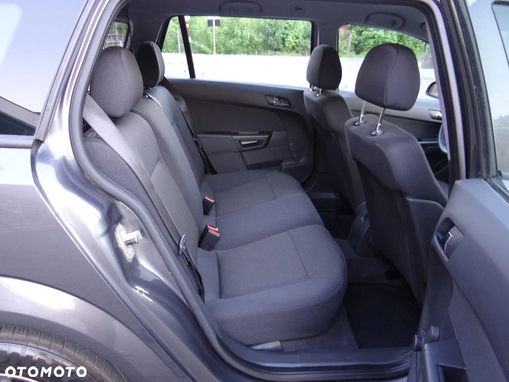 Opel Astra 1.4 - 19