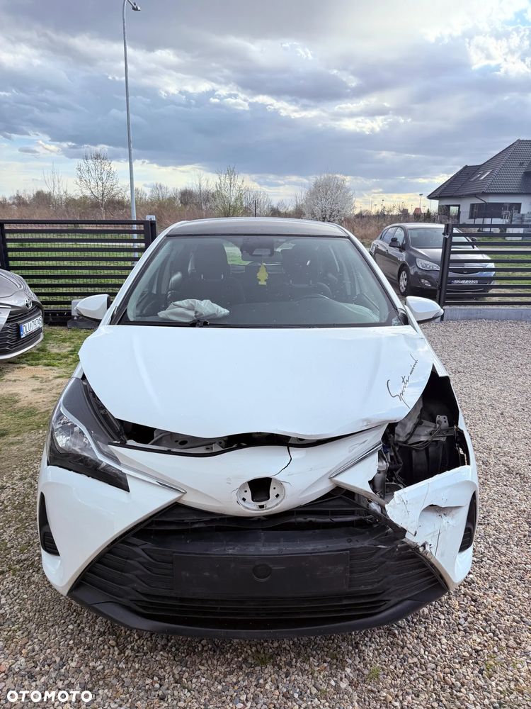 Toyota Yaris 1.0 Active - 5