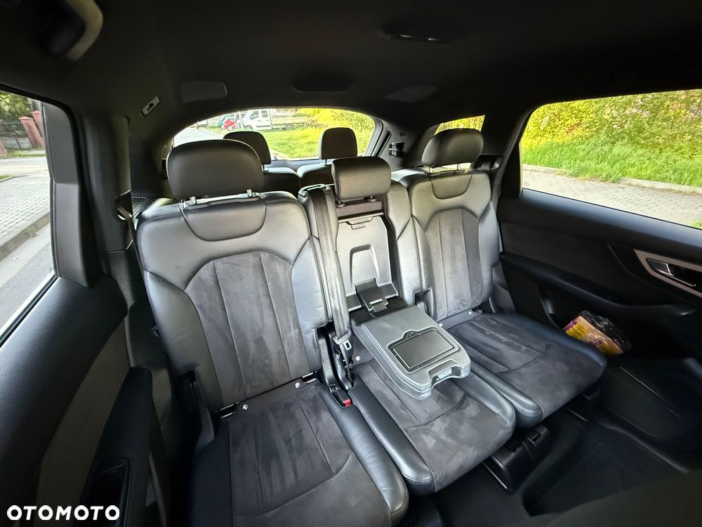 Audi Q7 3.0 TDI ultra Quattro Tiptronic - 18