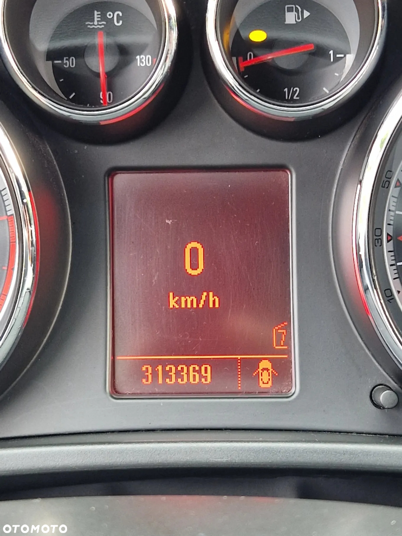 Opel Insignia 2.0 CDTI Sports Tourer - 12