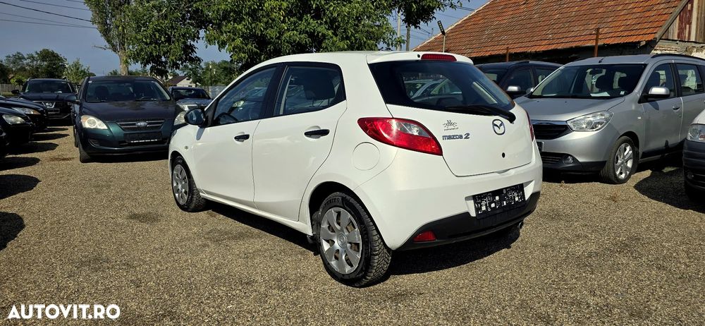 Mazda 2 1.3 90th Anniversary - 4