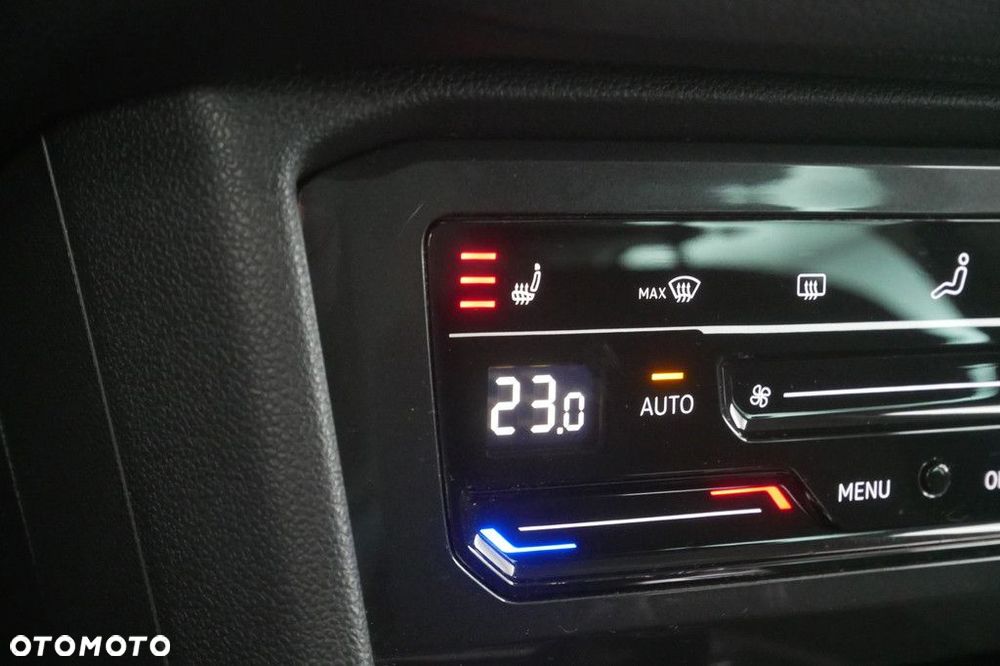 Volkswagen Tiguan 1.5 TSI EVO Elegance DSG - 25