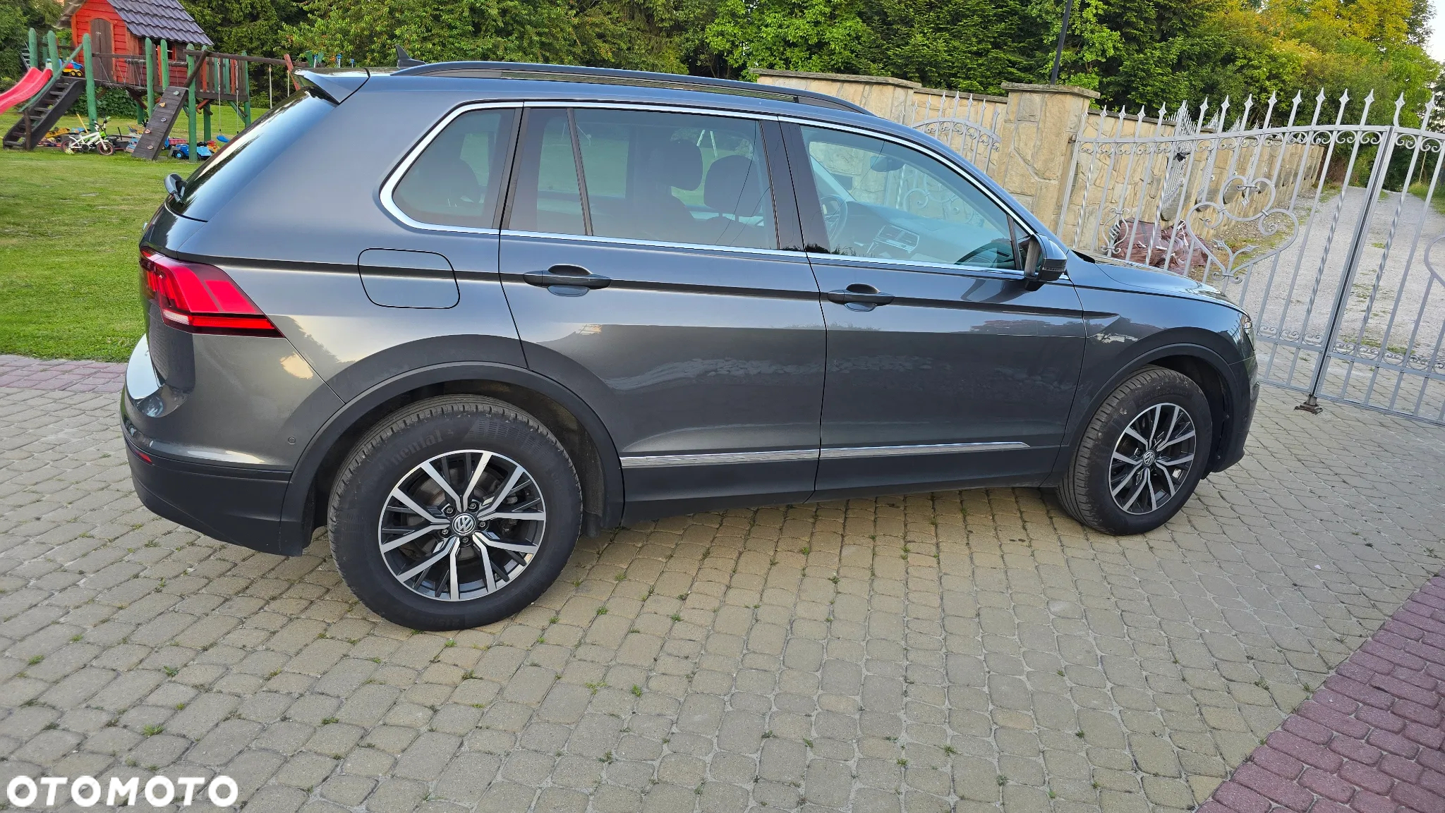 Volkswagen Tiguan - 28