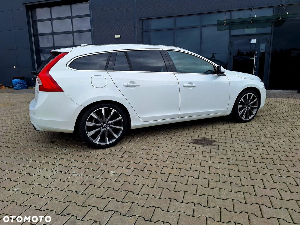 Volvo V60 T5 Drive-E Summum - 9