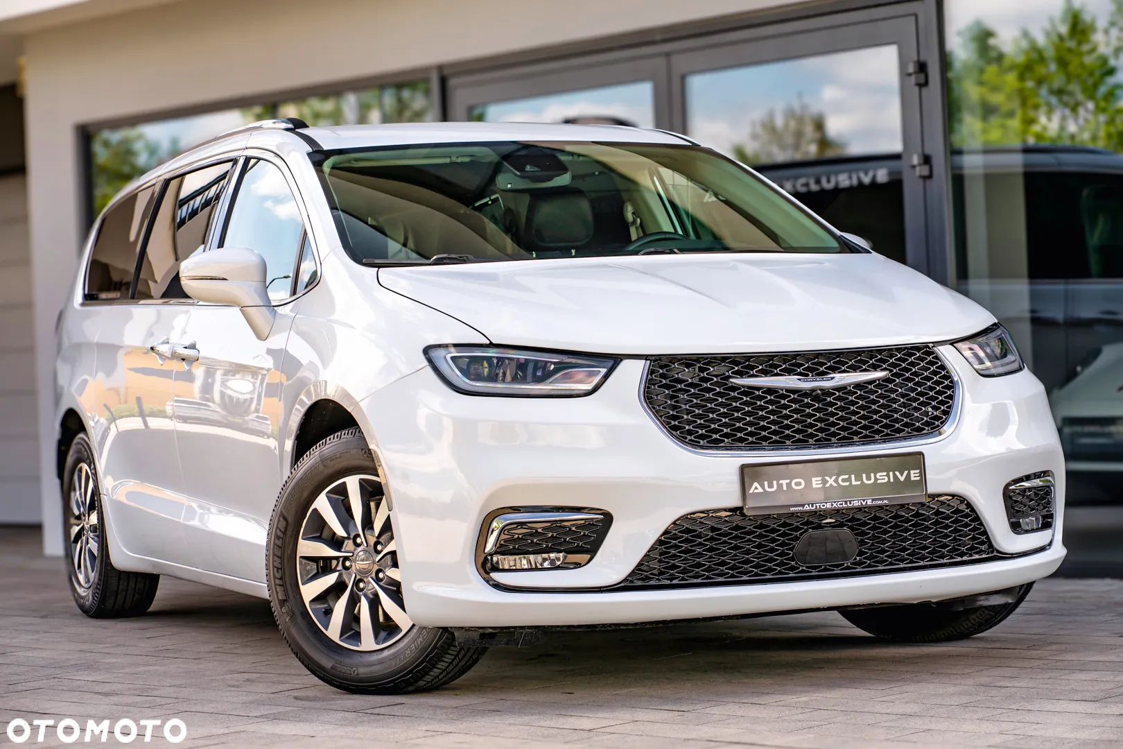 Chrysler Pacifica - 6