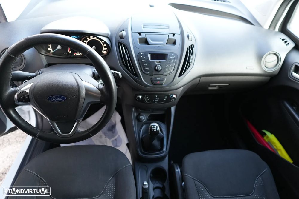 Ford Transit Courier 1.5TDCI 100cv - 13