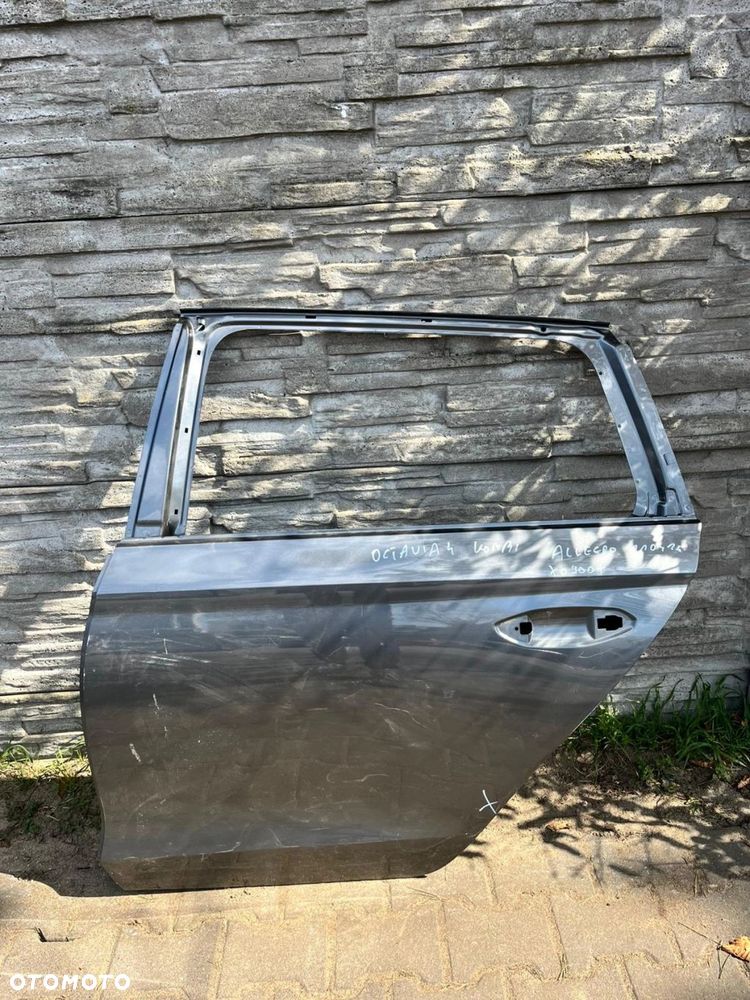 Drzwi Skoda Octavia IV 4 Kombi 2019-2024r. Tył Lewy - 1
