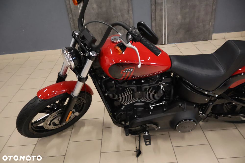 Harley-Davidson Dyna Street Bob - 22