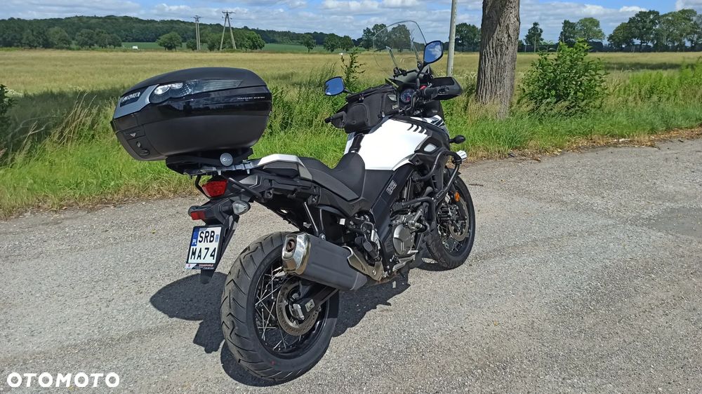 Suzuki V-STROM - 3