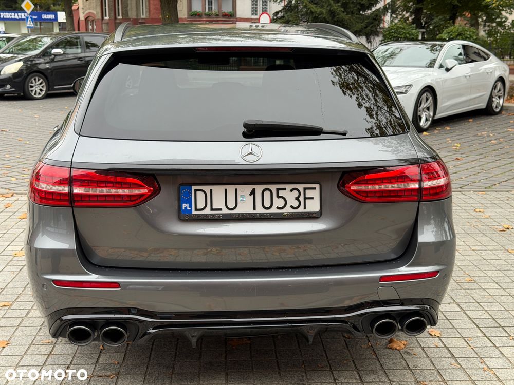 Mercedes-Benz Klasa E AMG 53 4-Matic+ - 9
