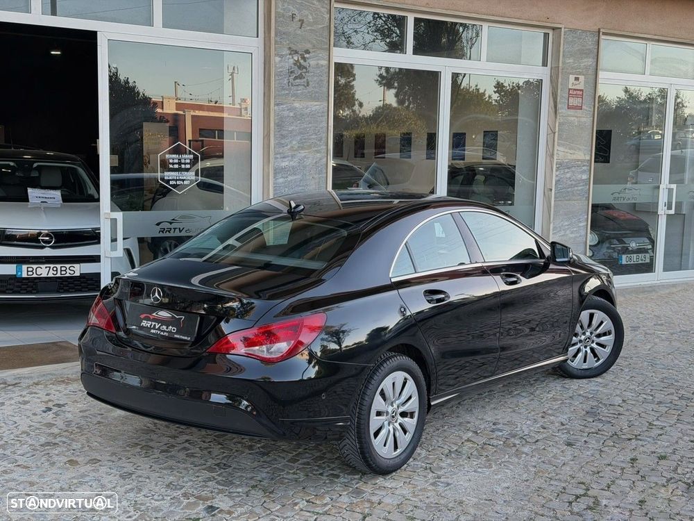 Mercedes-Benz CLA 180 CDi Urban — fotografia 2