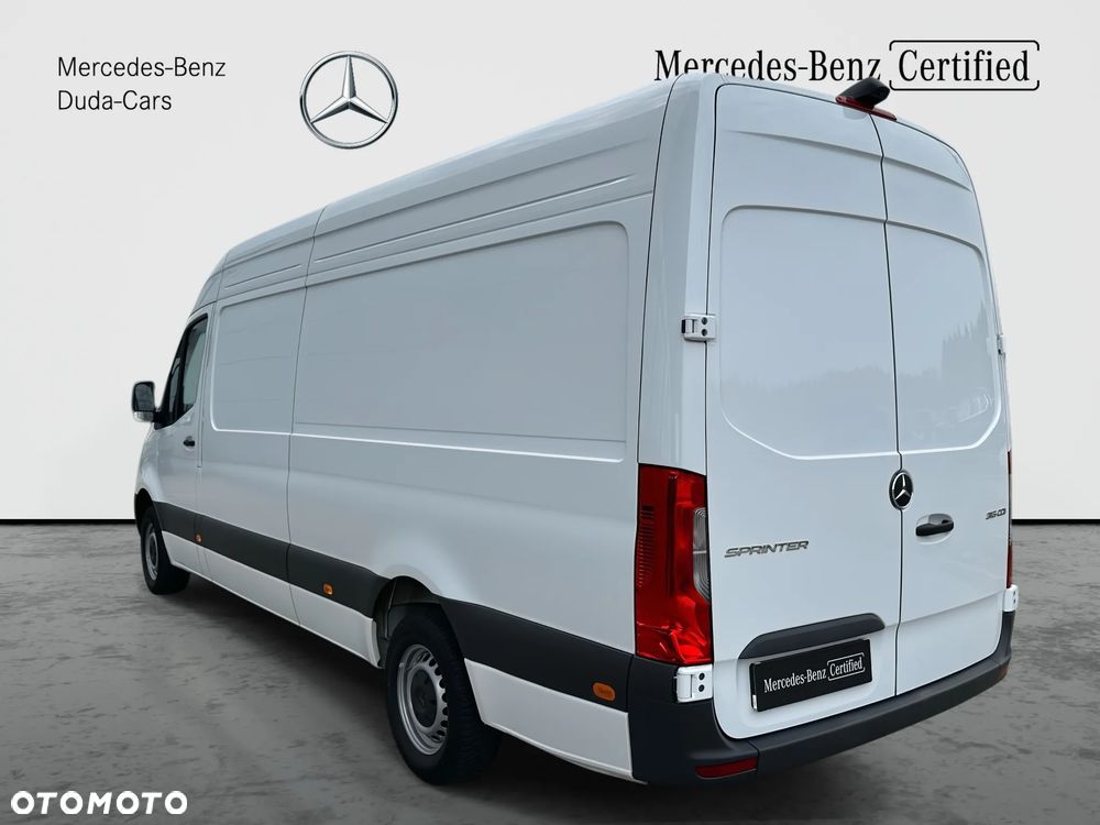 Mercedes-Benz Sprinter - 4