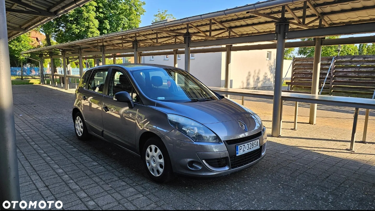 Renault Scenic - 21