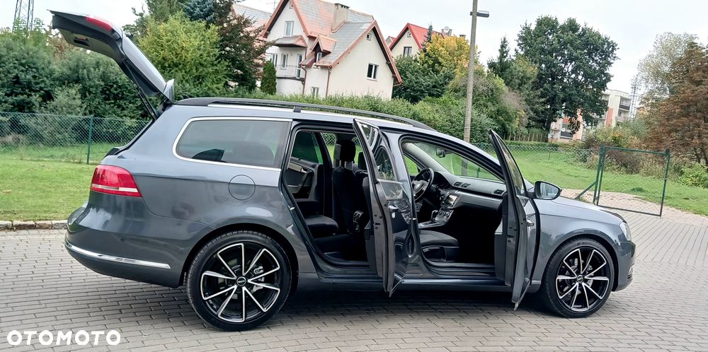 Volkswagen Passat - 21